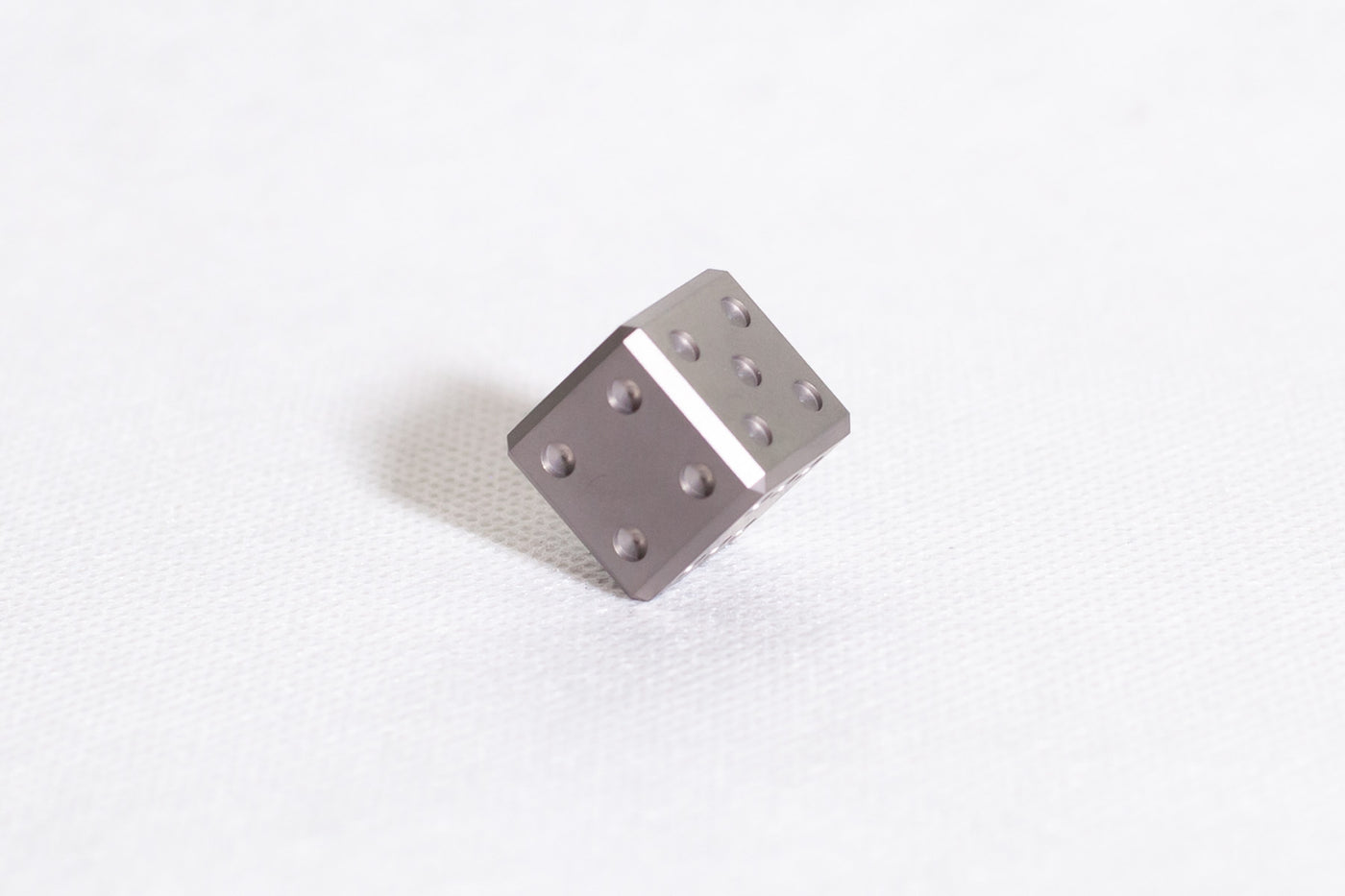 Titanium D6 - GRAVITY DICE